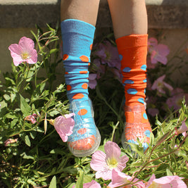 KIDS POLKA DOT KNEE HIGH MISMATCHED SOCKS - STRETCH COTTON BLEND KIDS SOCKS